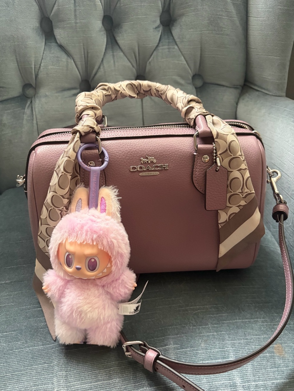 Coach Outlet Rowan Satchel Bag Jasmine
Medium - Picture 4 of 8